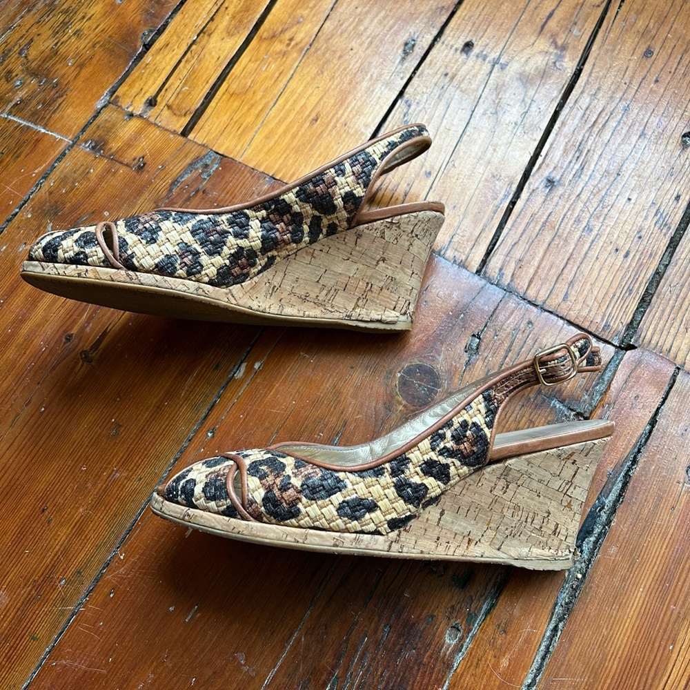 Stuart Weitzman Wedge sling back  sz 10